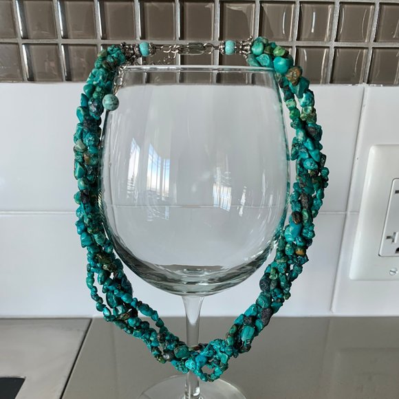 Ann Taylor Turquoise Stone Necklace + Dustbag - Picture 3 of 5